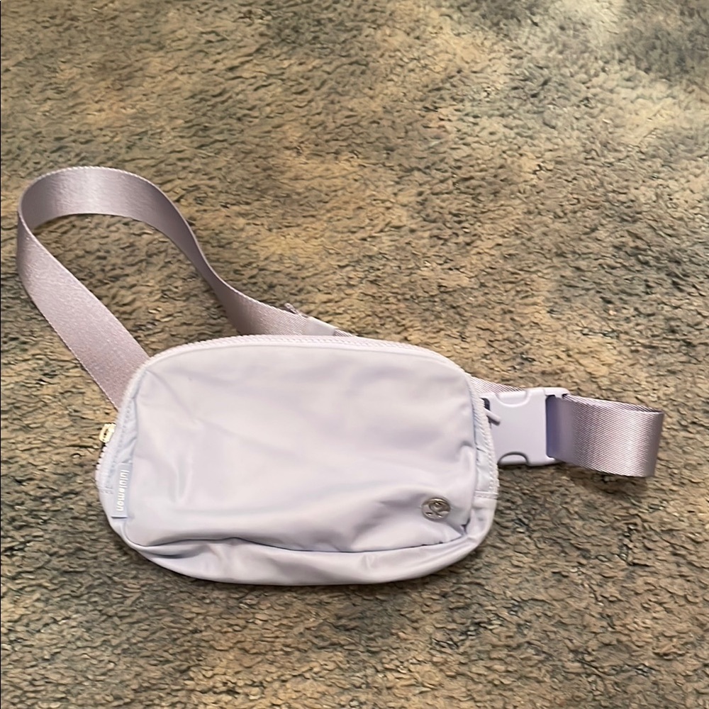 Lululemon belt bag